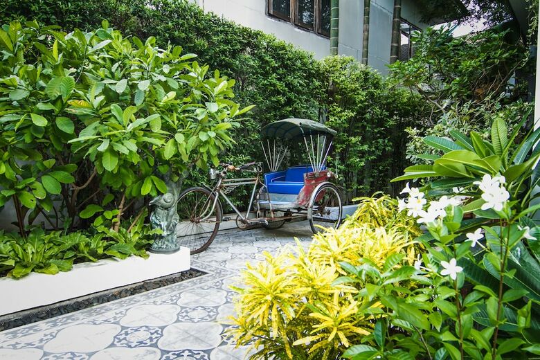 Hotel Baan Noppawong