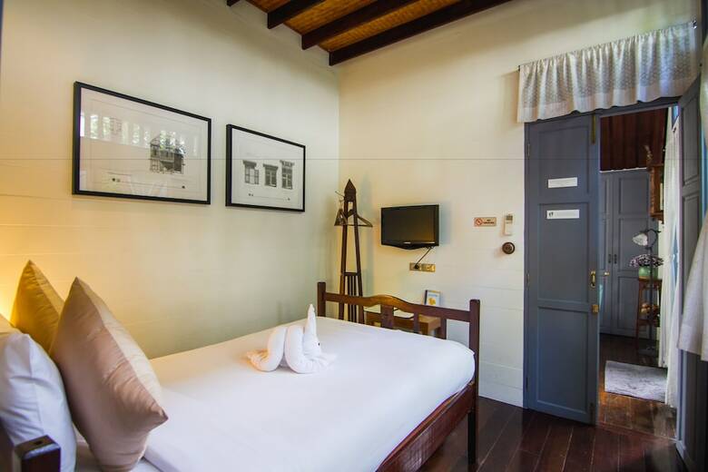 Hotel Baan Noppawong