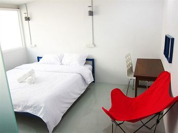 Etzzz Hostel