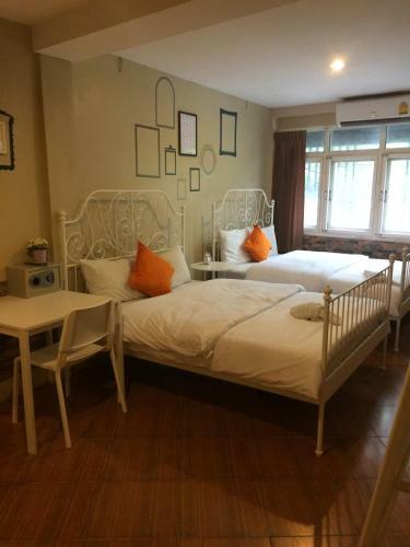 Albergue Vx The Fifty