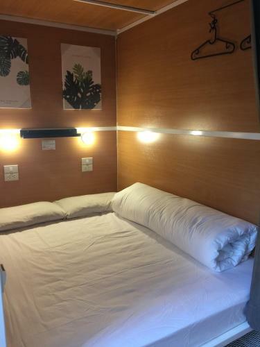 Albergue Vx The Fifty