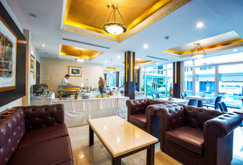 Hotel The Green Bells Onnut