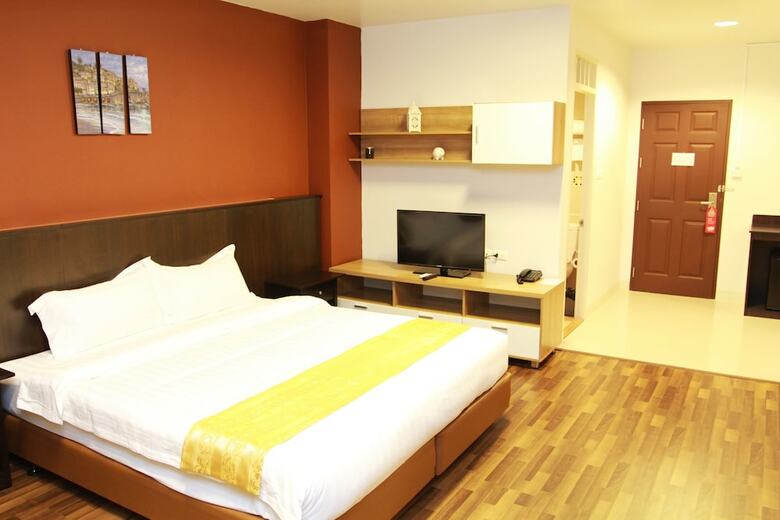 Hotel 101 Holiday Suite
