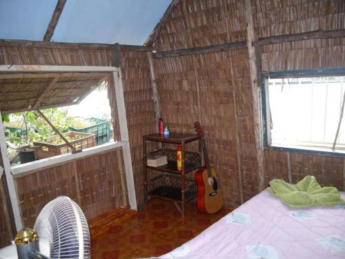 Hostal Phiman Riverview Guesthouse