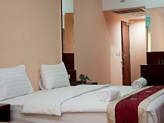 Hotel Le Platinum Residency