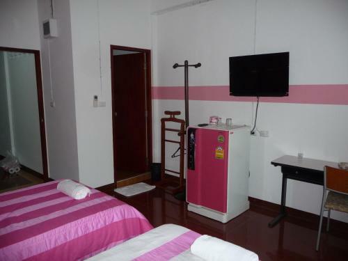 Hostal Apartment Khun Noy