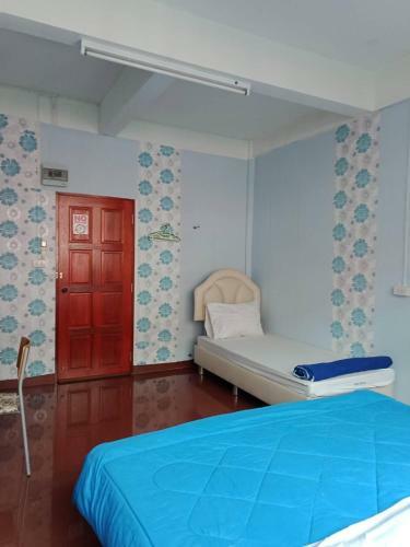Hostal Apartment Khun Noy