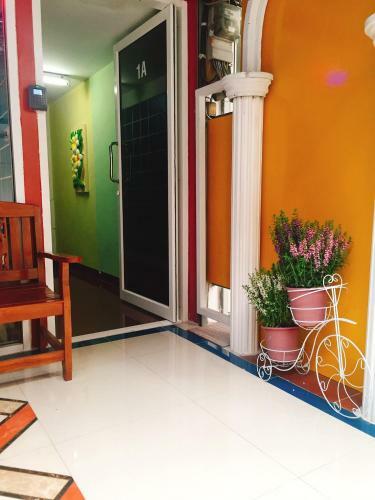 Hostal Apartment Khun Noy