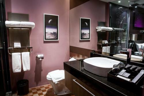 Hotel The Continent Bangkok By Compass Hospitality