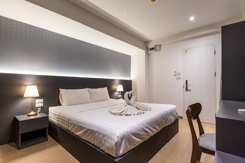 Siam Star Hotel