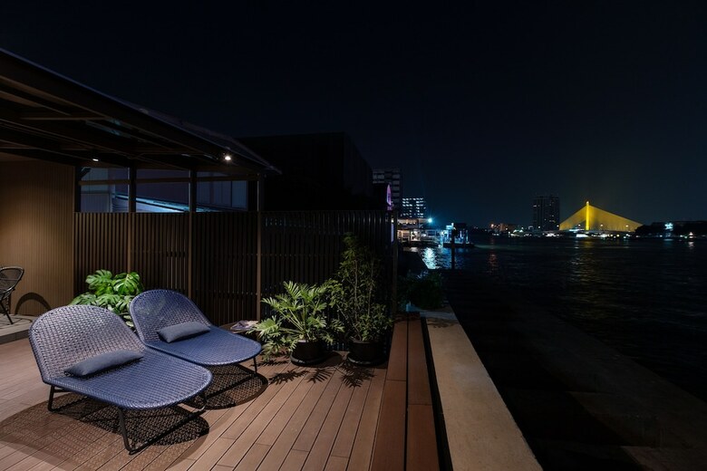 Hotel Baan Wanglang Riverside, Bangkok