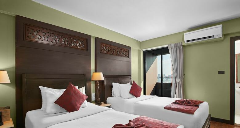 Hotel Baan Wanglang Riverside, Bangkok