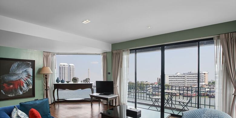 Hotel Baan Wanglang Riverside, Bangkok