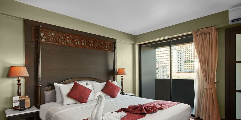 Hotel Baan Wanglang Riverside, Bangkok