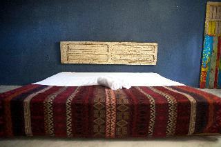 Hostal Macarena Hotel & Hostel