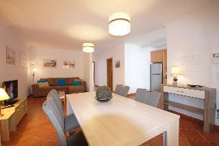 Apartamentos Santa Luzia Residence