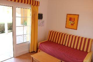 Hotel Cvl Club House
