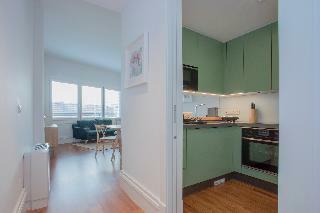 Aliados Luxury Apartment