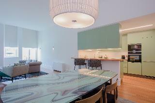 Aliados Luxury Apartment