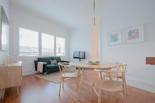 Aliados Luxury Apartment