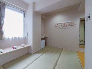 Oyo Sasebo Palace Hotel