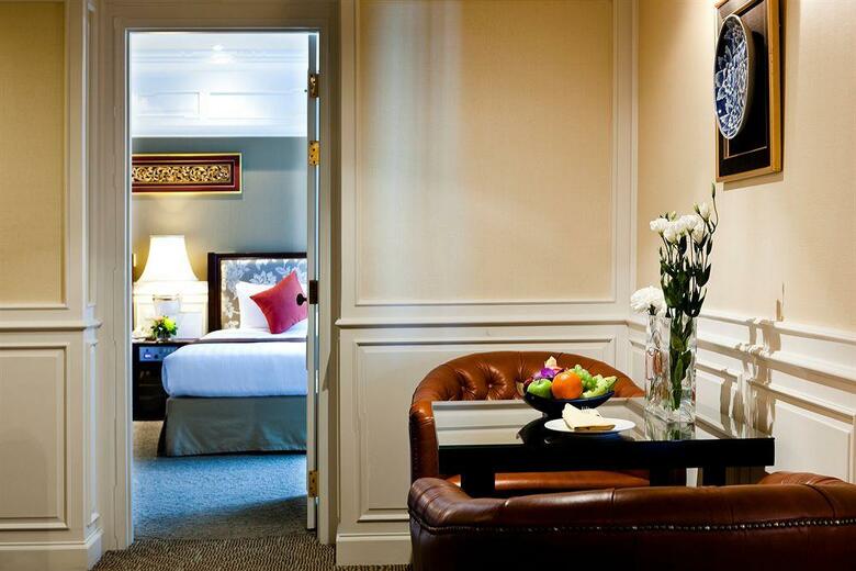 Hotel Royal Princess Larn Luang
