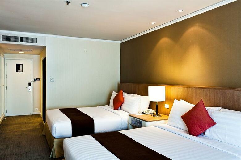 Hotel Royal Princess Larn Luang
