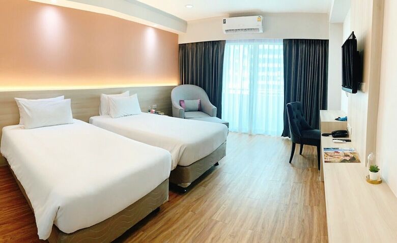 Hotel Cnr House