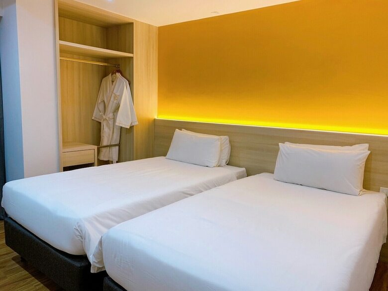 Hotel Cnr House