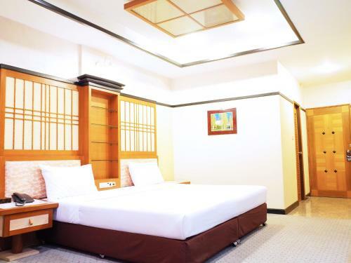 Bavana Hotel