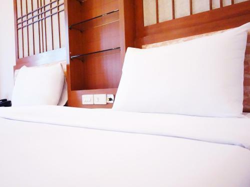 Bavana Hotel