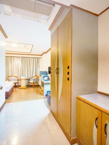Bavana Hotel
