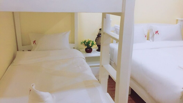 Hostal Kristi House
