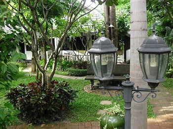 Hotel The Royal Shilton Resort