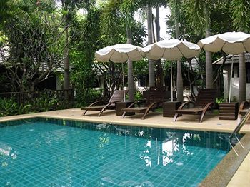 Hotel The Royal Shilton Resort