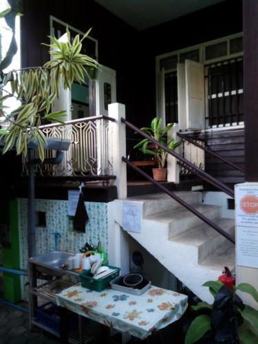 Hostal Chok Dee Guesthouse II