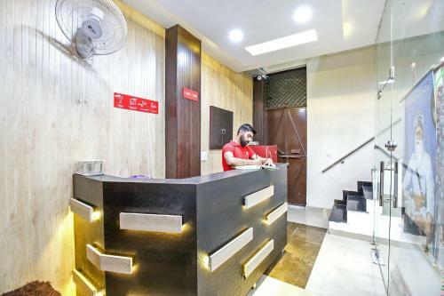 Hotel Oyo 14926 Ak Residency