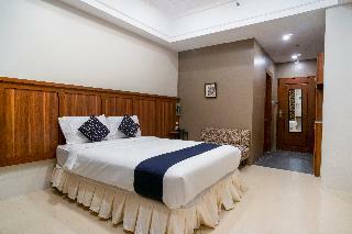 Capital O 460 World Palace Hotel