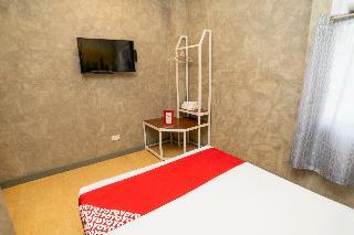 Hotel Oyo 471 Edilberto's Bed And Breakfast