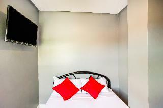Hotel Oyo 521 Bacaca Suites