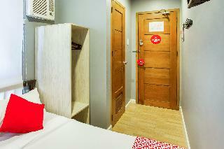 Hotel Oyo 521 Bacaca Suites