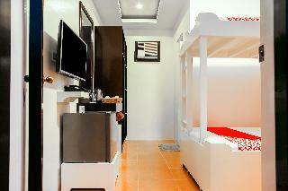 Hotel Oyo 484 Gonzala Suites