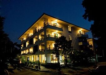 Apartamentos Sang Serene House