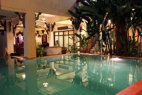 Hostal S.k. House 1