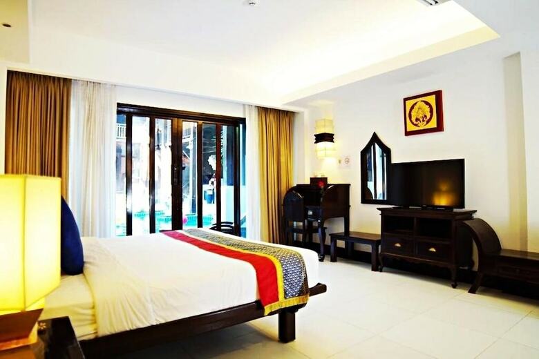 Hotel Yantarasri Resort