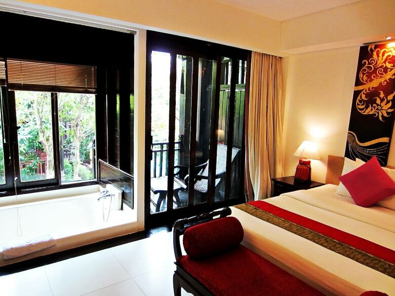 Hotel Yantarasri Resort