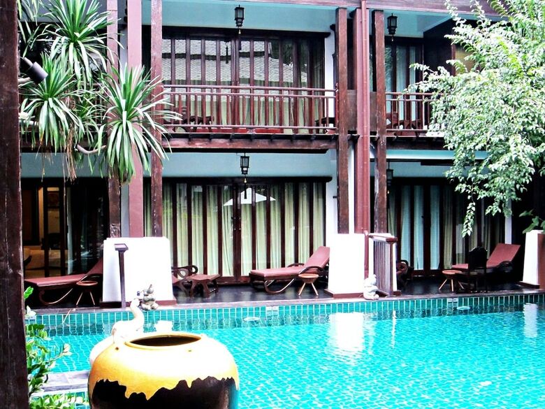 Hotel Yantarasri Resort