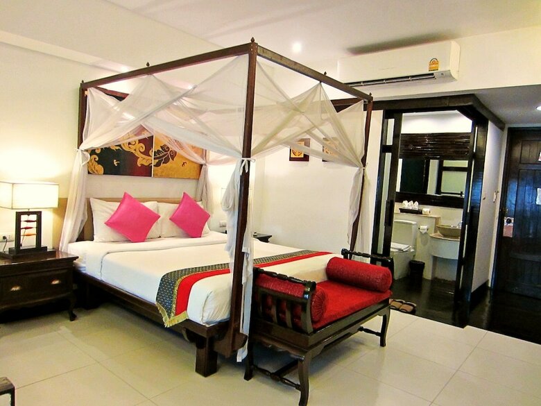 Hotel Yantarasri Resort