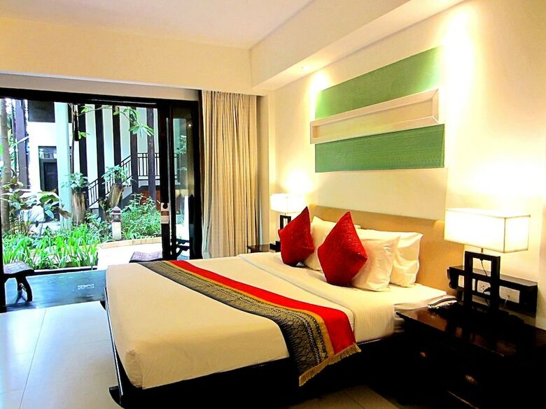 Hotel Yantarasri Resort