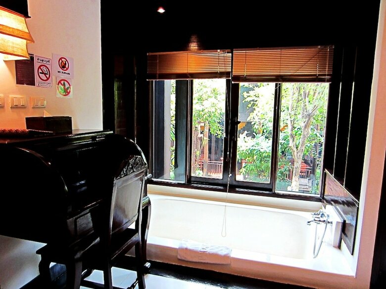 Hotel Yantarasri Resort